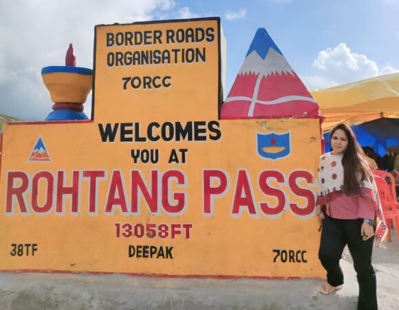 Book your trip to rohtang pass today!