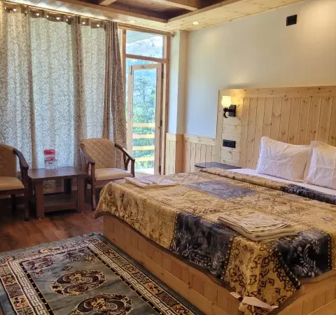 The Manali Lodge