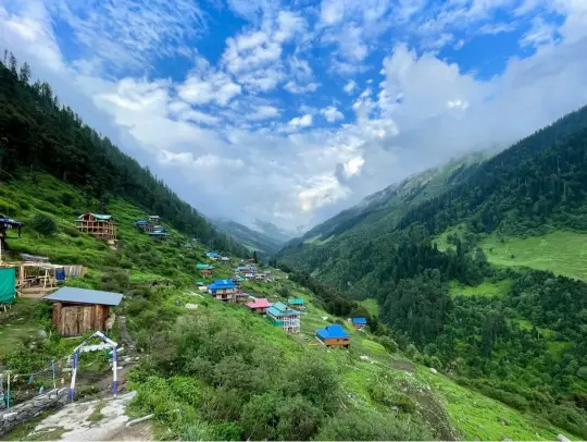 Unveil Tirthan Valley: A Perfect 5-Day Himalayan Escape